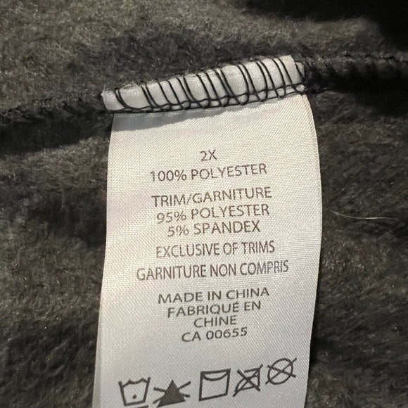 Active Zone Woman’s Zip Up Hoodie Sz 2X - Picture 4 of 6